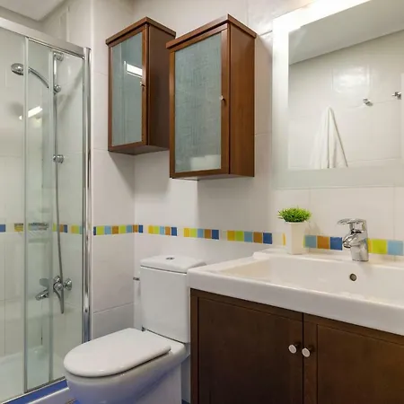 Daire Heros By Forever